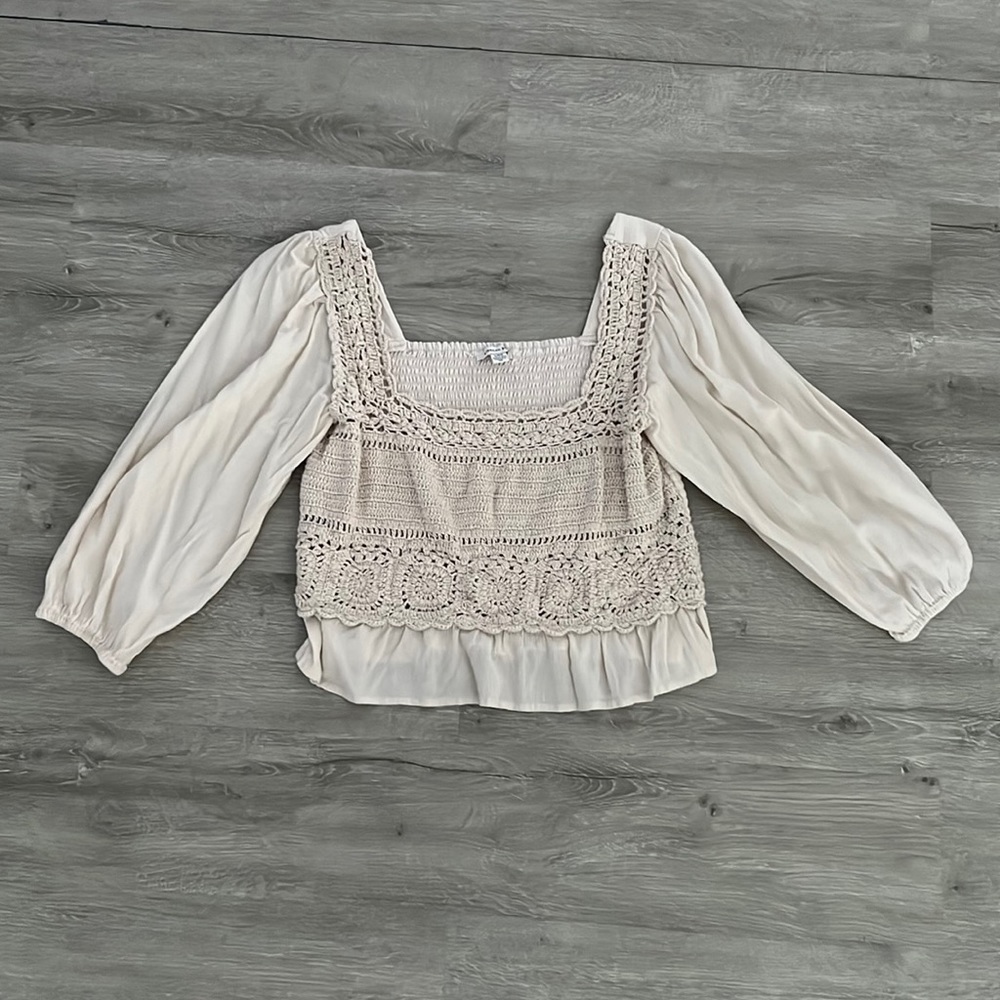 American Eagle | Cropped Crochet Blouse